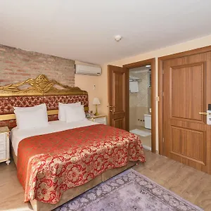 By Murat Royal Galata Отель Стамбул
